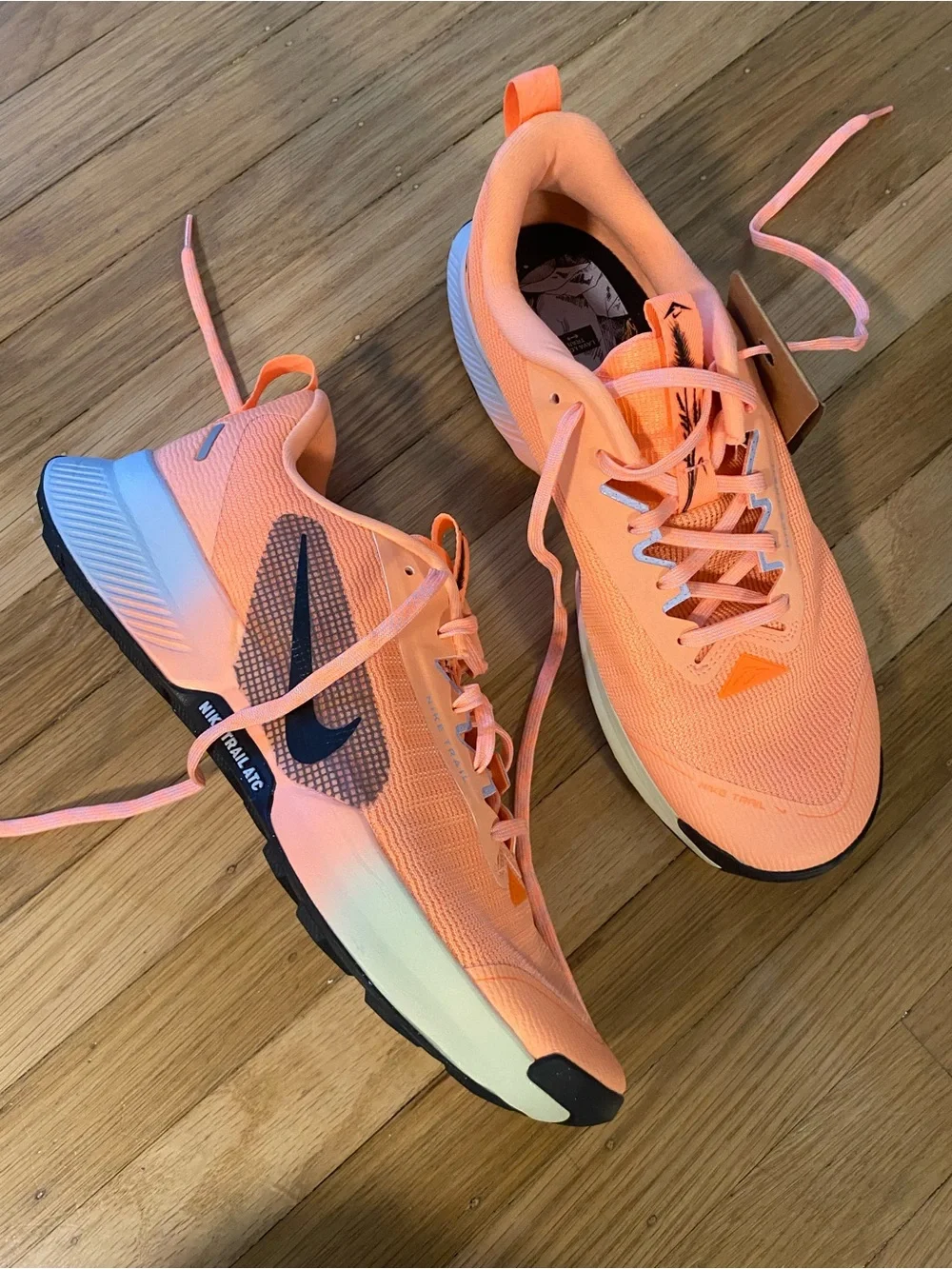 NEW Nike Juniper Trail 3 Orange Pulse Ghost